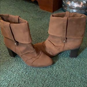 Kathy Van Zeeland Boots